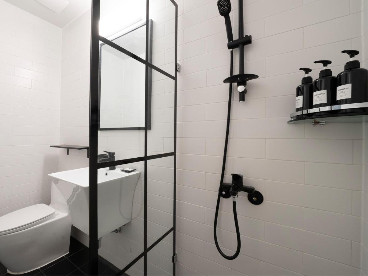 Quadruple Room Private Bathroom