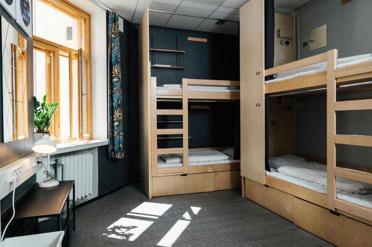 Bed 8-Bed Mixed Dormitory Room