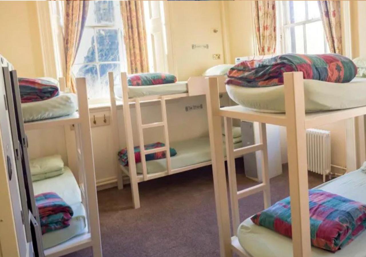 Bed 8-Bed Mixed Dormitory Room