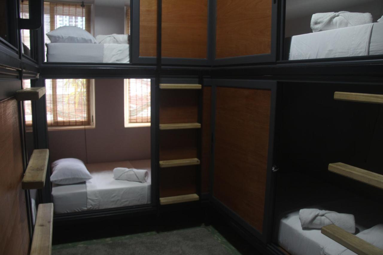 Bed 8-Bed Mixed Dormitory Room
