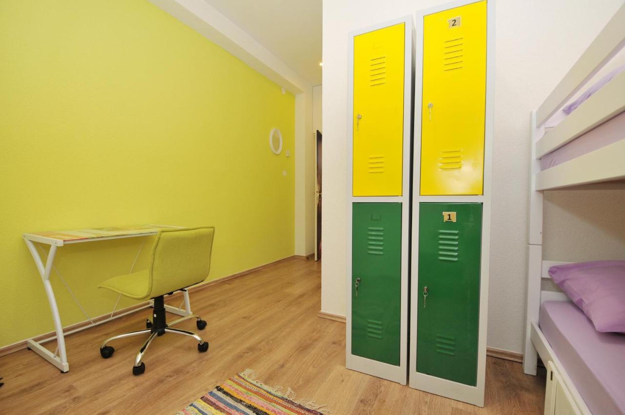 Twin Room with Shared Bathroom