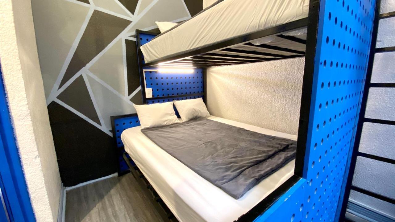 Economy Triple Room with Shared Bathroom