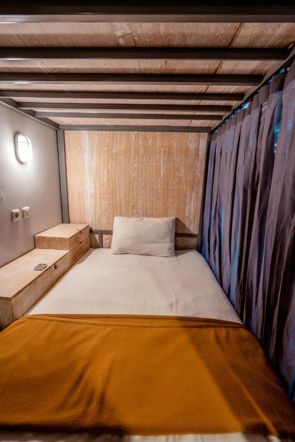Bed in 8-Bed Mixed Dormitory Room,1071375091:JPEG