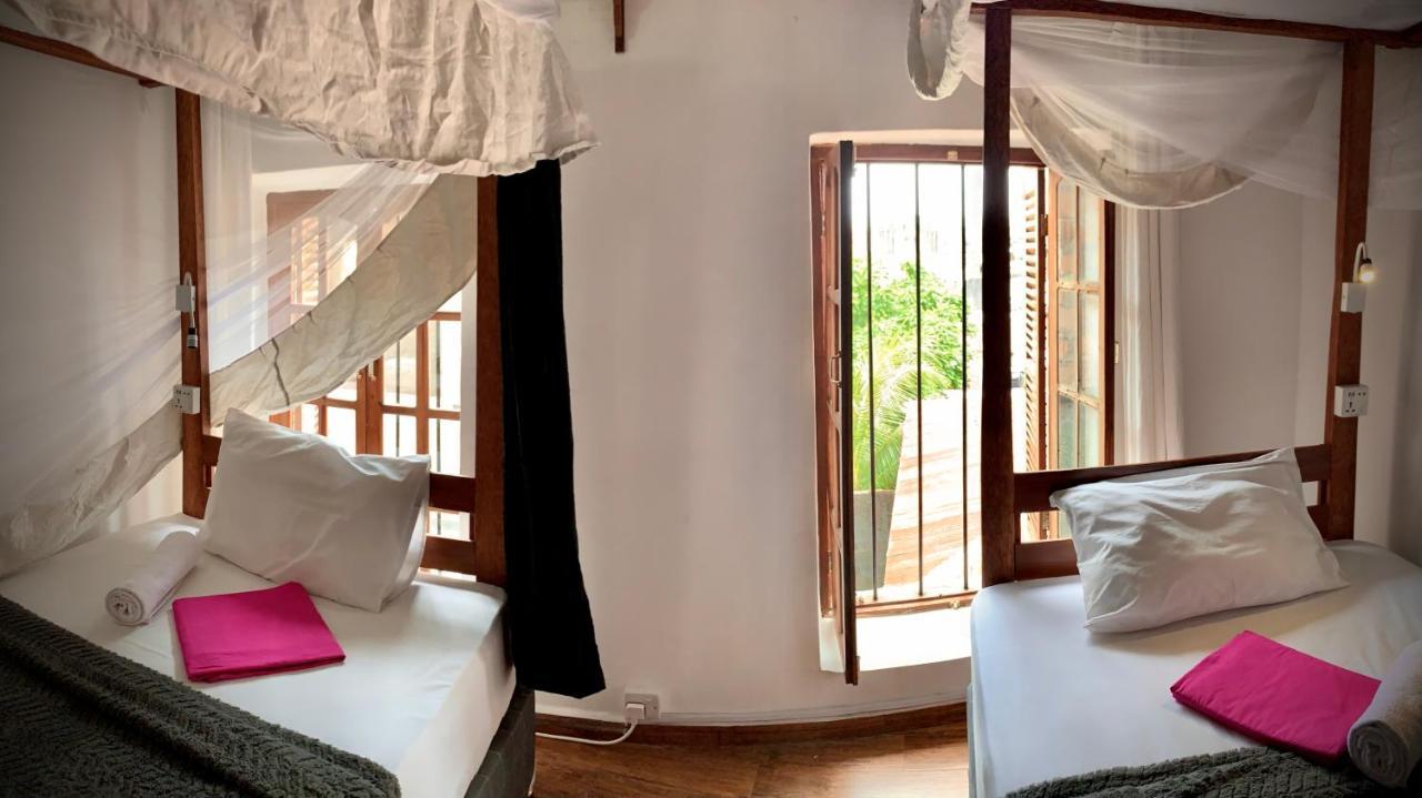 Bed 4-Bed Mixed Dormitory Room
