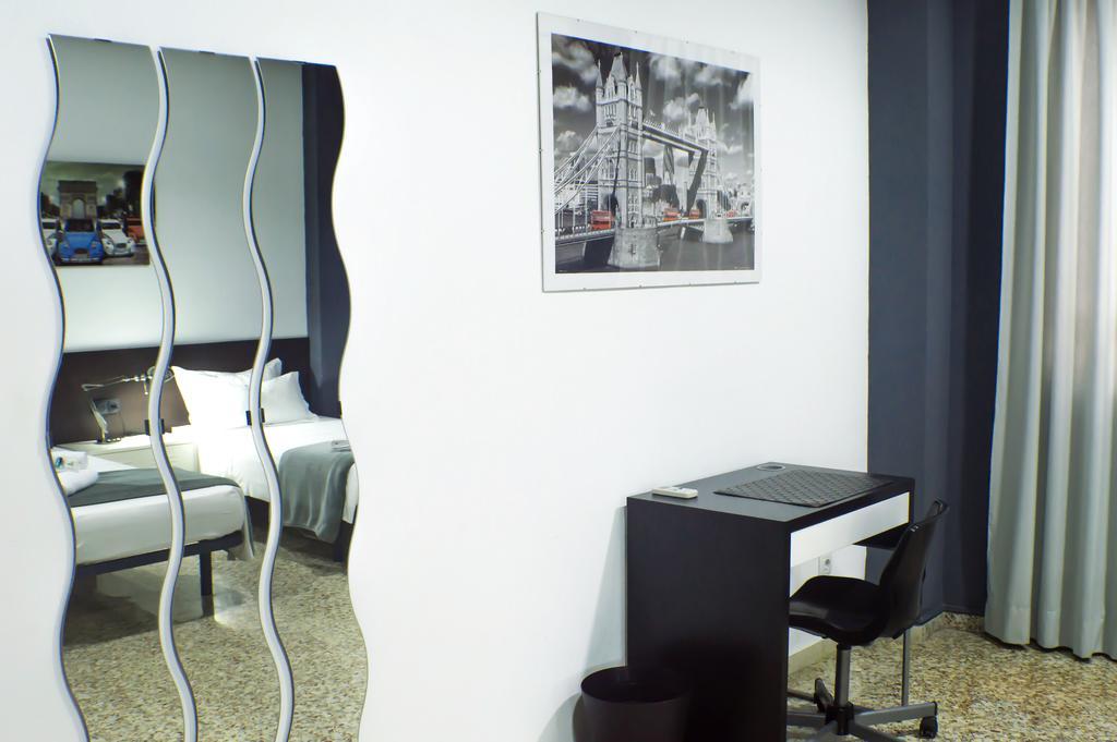 Triple Room,110486577:JPEG