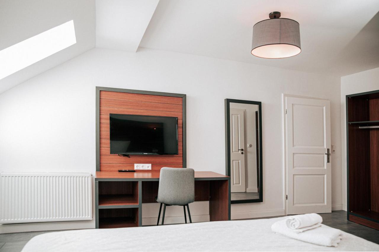 Deluxe Double Room with Shower