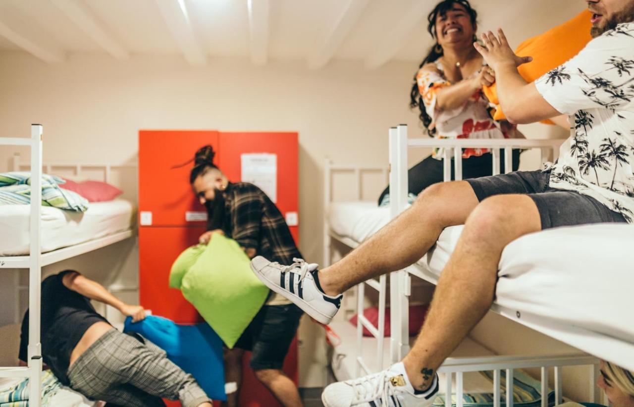 Bunk Bed in Mixed Dormitory Room
