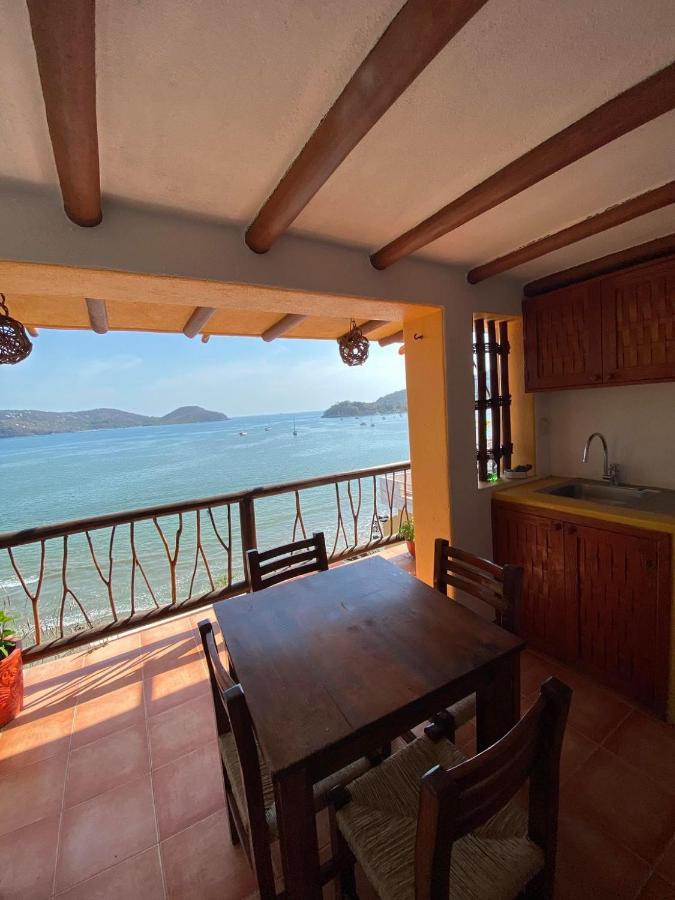 Deluxe Double room (Double Room with Attached Bathroom, High Speed WiFi)