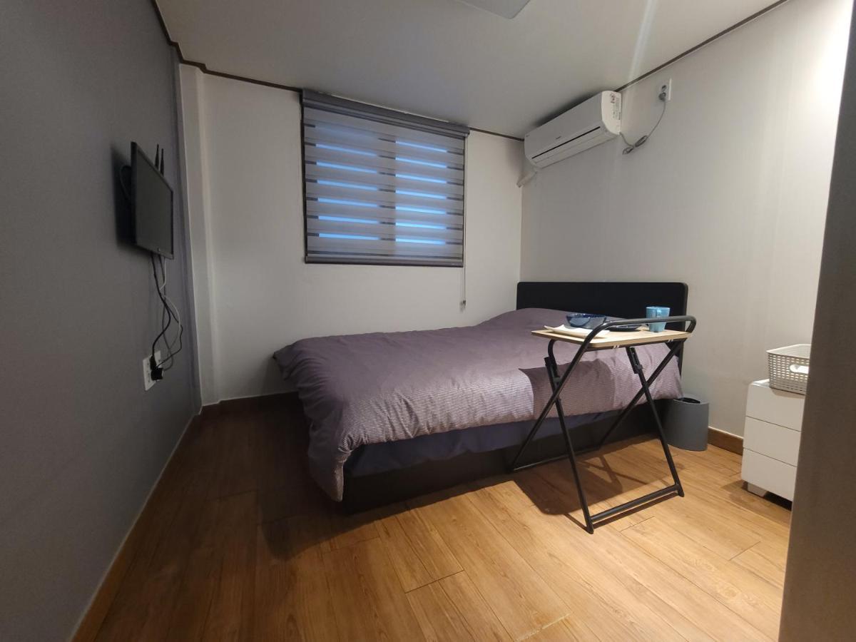 Double Room Private Bathroom