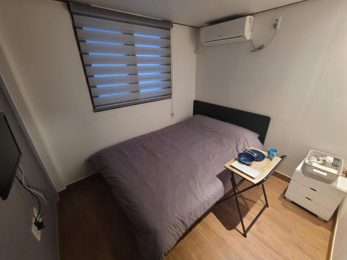 Double Room Private Bathroom