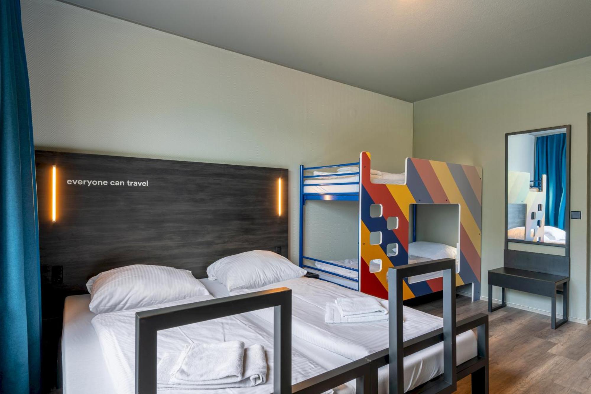 Quadruple Room,1142910010:JPEG