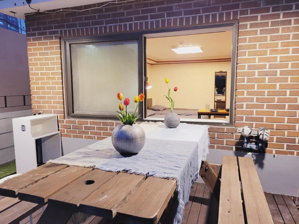 Studio Terrace