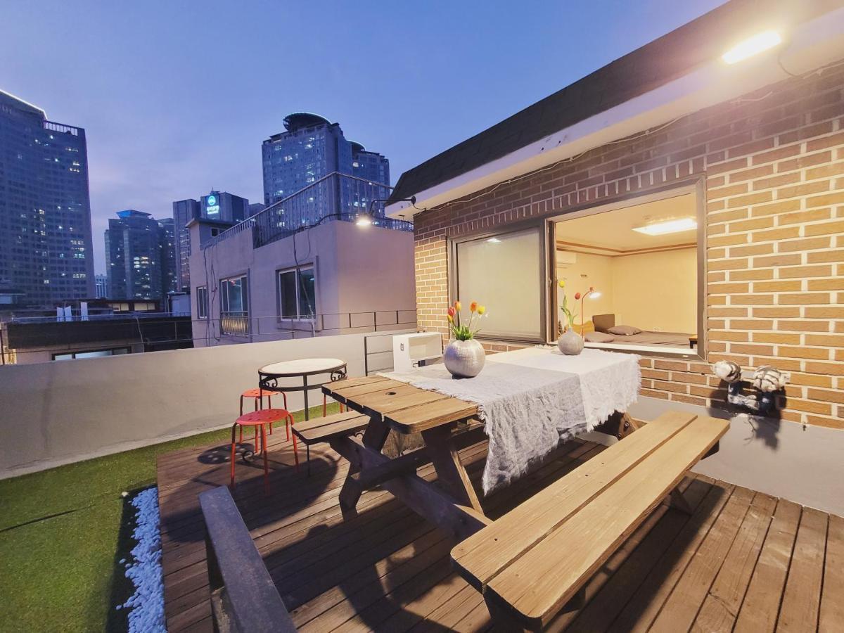Studio Terrace