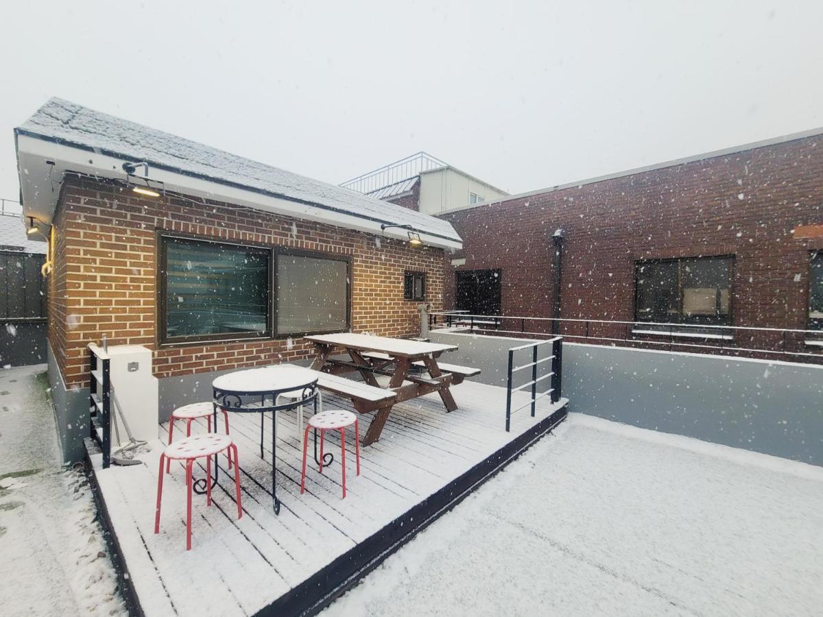 Studio Terrace