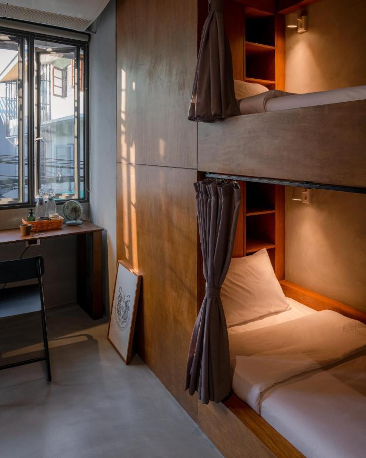 Bed in 8-Bed Mixed Dormitory Room