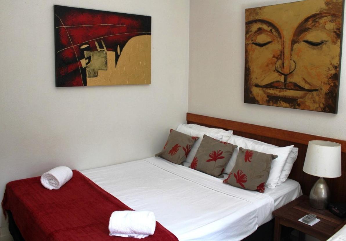 Colonial Queen Suite,1228330481:JPEG