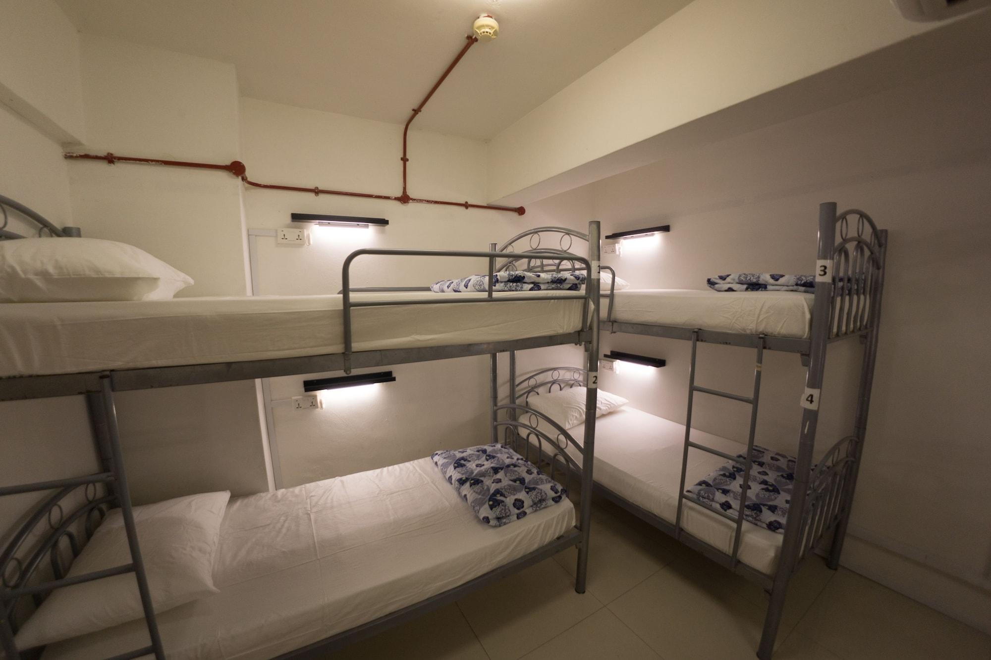 Family Room (4 Adults) with Shared Bathroom