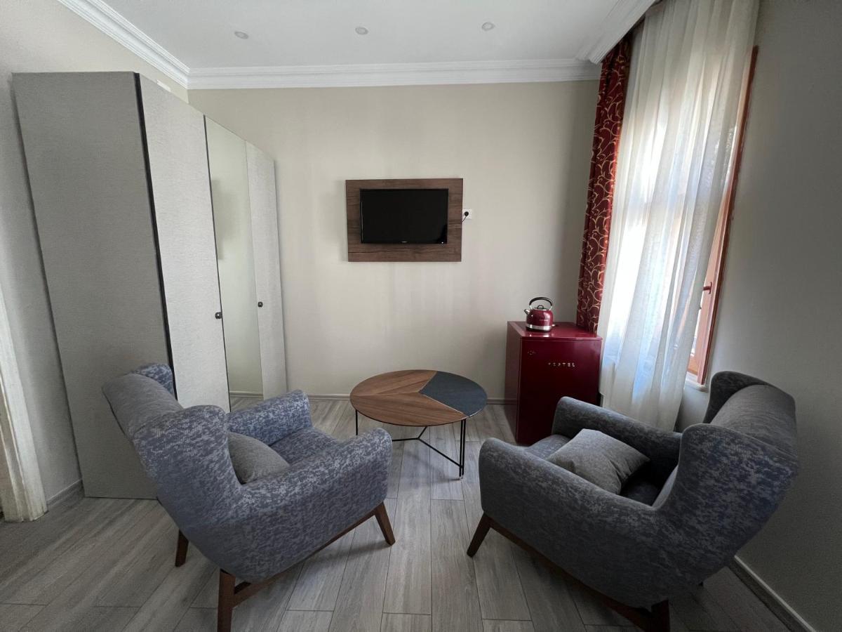 Triple Room,1240312573:JPEG