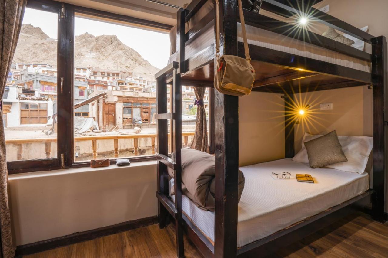 Single Bed in 6-Bed Dormitory Room