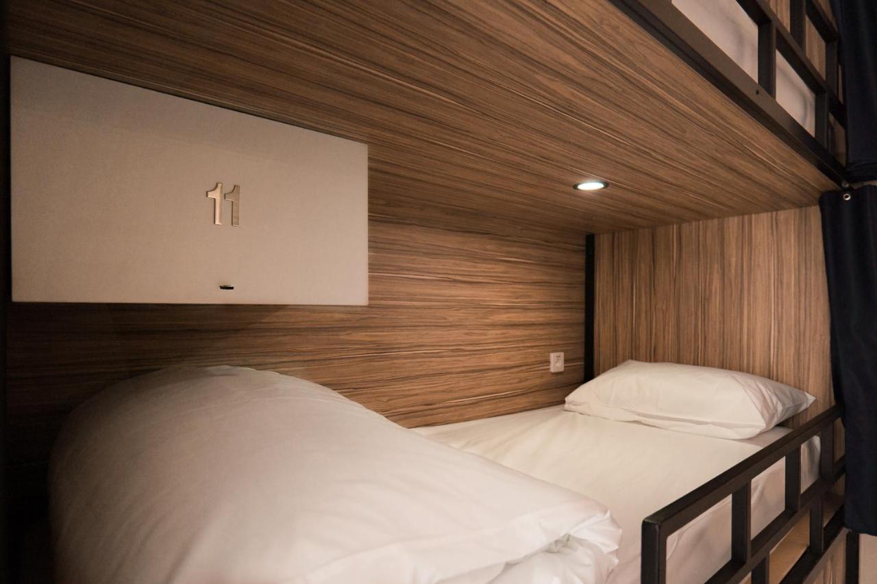 Bed 8-Bed Mixed Dormitory Room