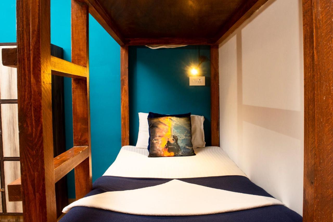 Single Bed in 6-Bed Dormitory Room Non AC,1269133198:JPEG