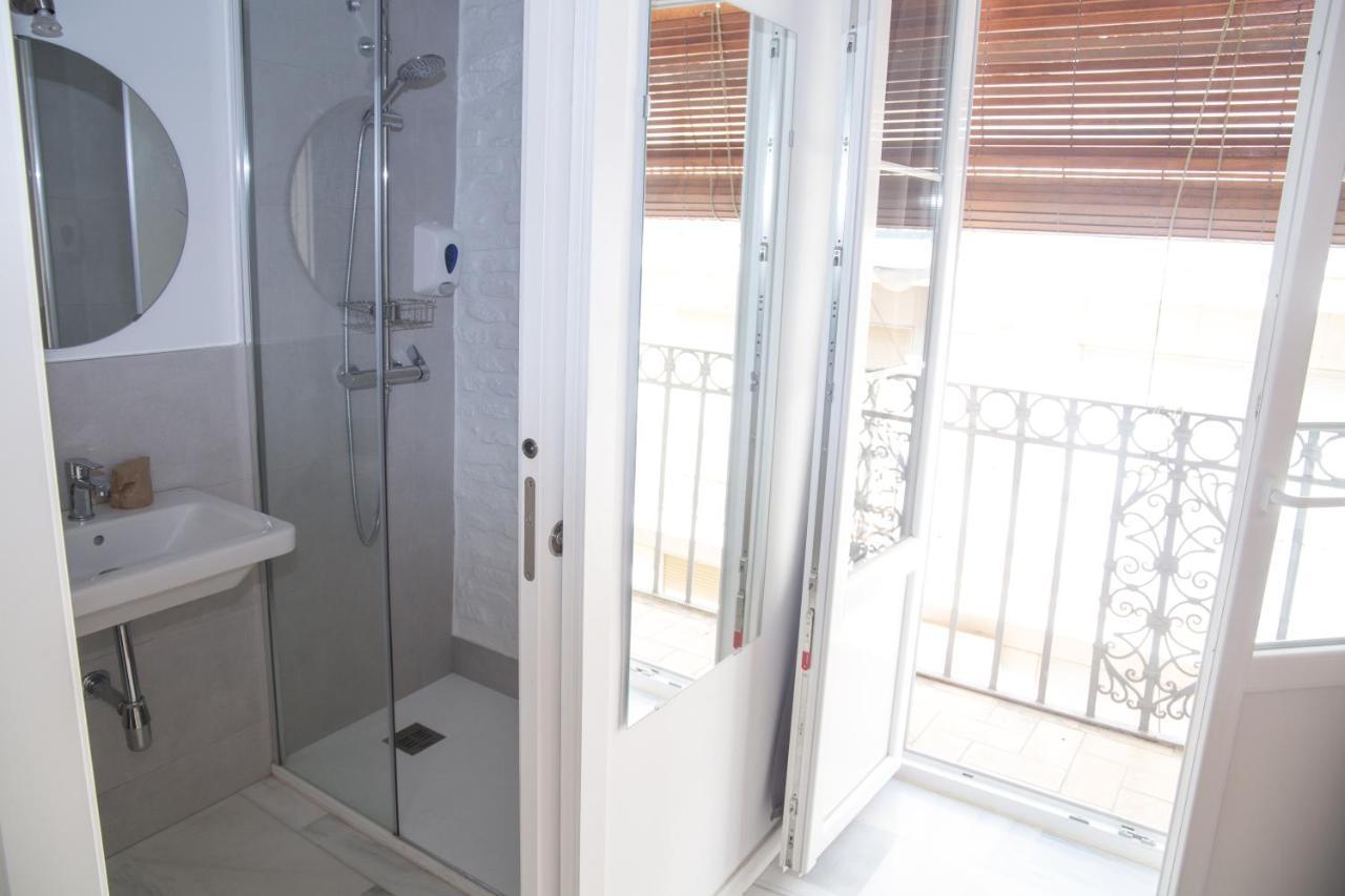 Deluxe Single Room with Balcony