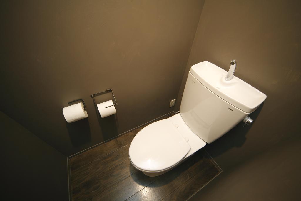 Twin Room with Extra Bed and Shared Shower