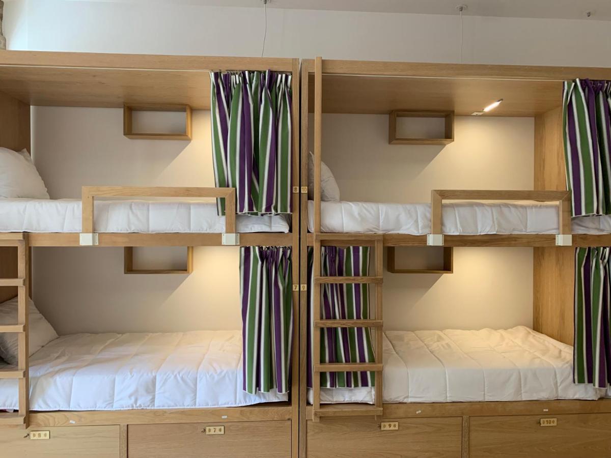 Bed 12-Bed Female Dormitory Room,1297676044:JPEG