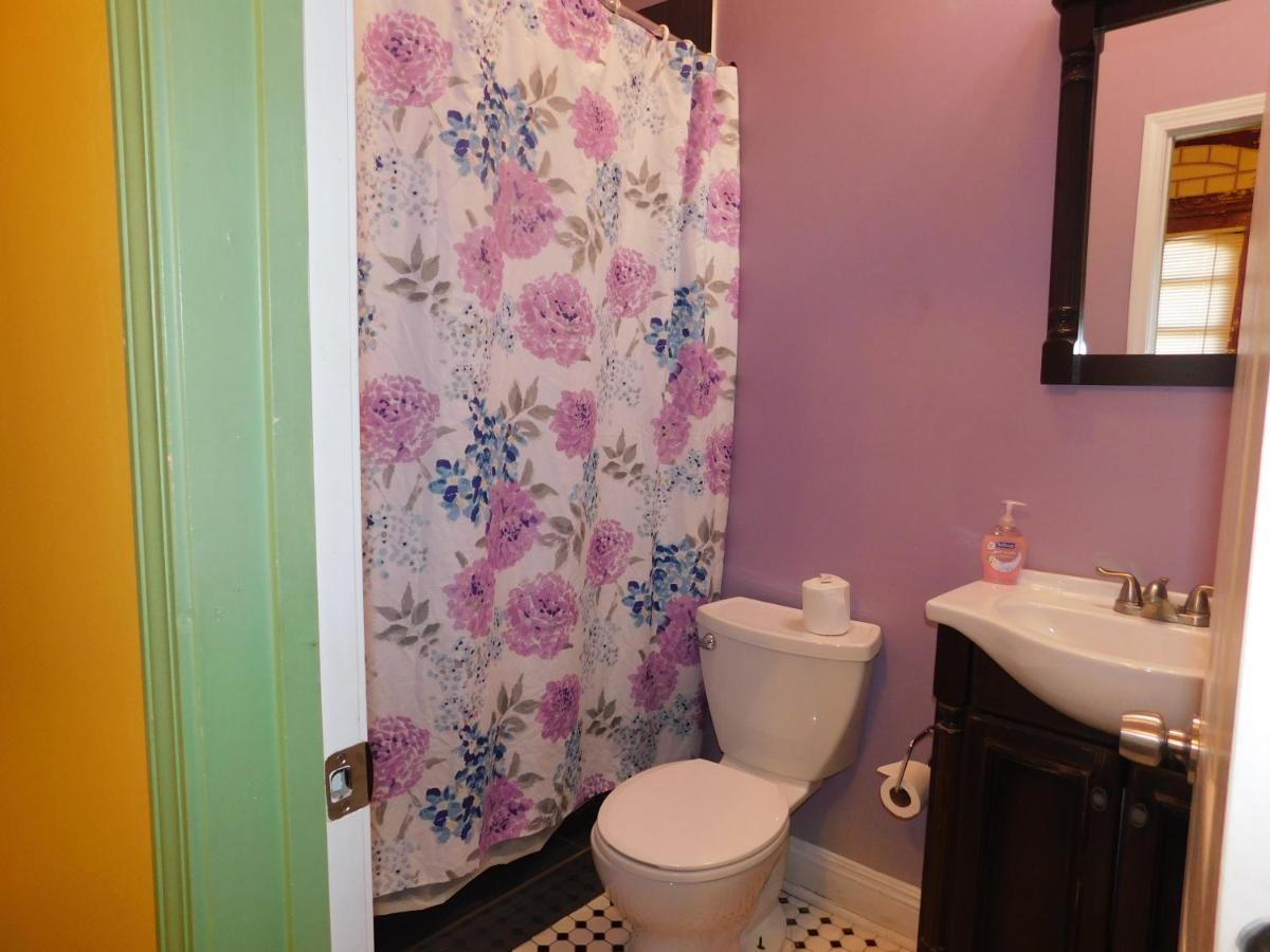 Double or Twin Room Private Bathroom,1301334283:JPEG