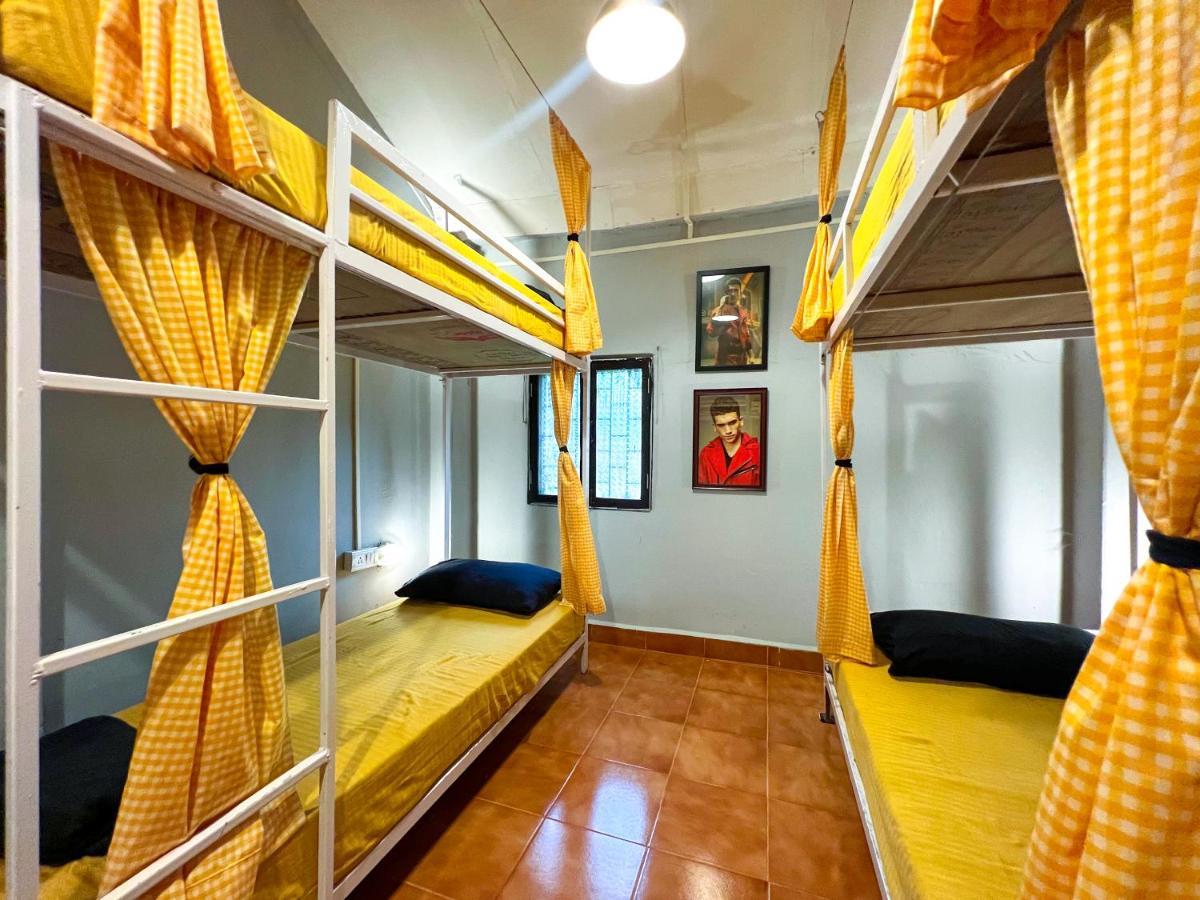 Bed in 6-Bed Mixed Dormitory Room
