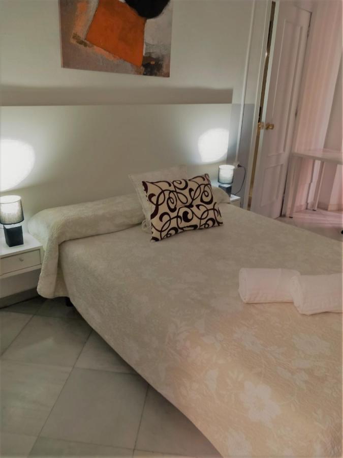 Budget Double Room,1318704793:JPEG