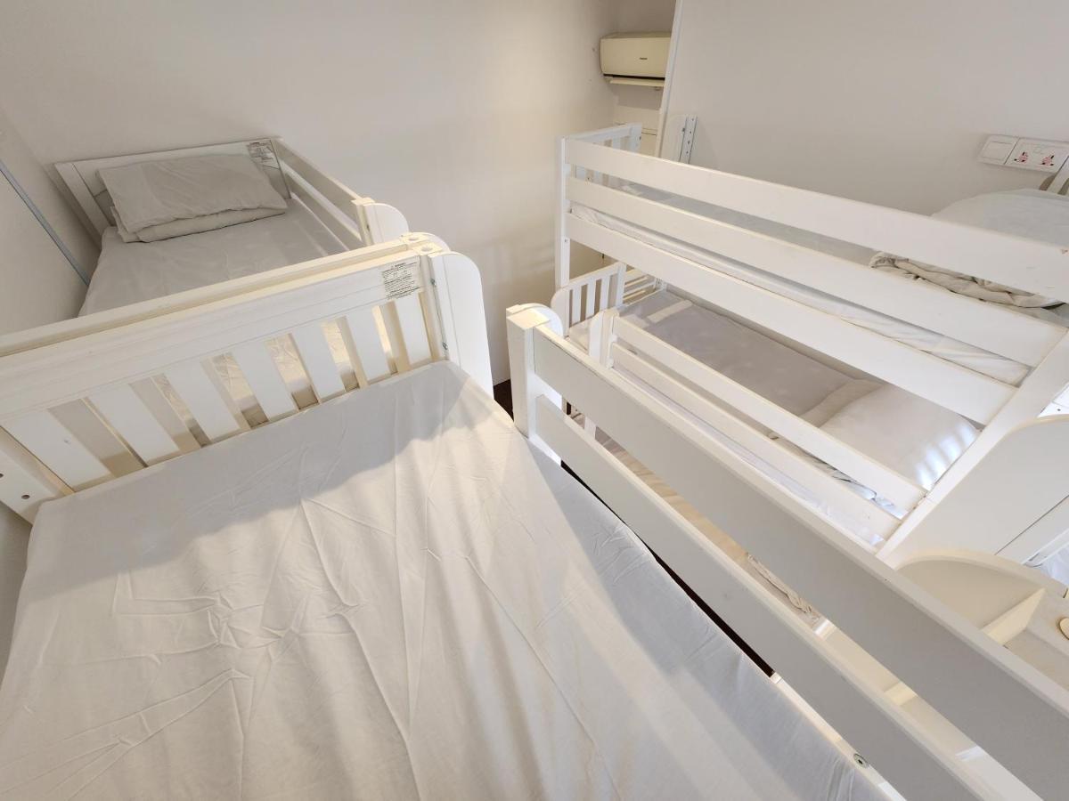 Bed in Triple-Deck 12-Bed Mixed Dorm