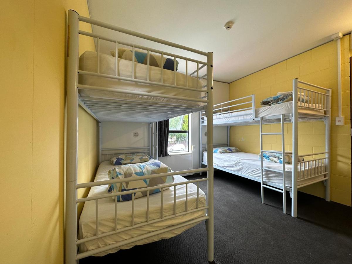 Bed in 4-Bed Female Dormitory Room,1346180651:JPEG