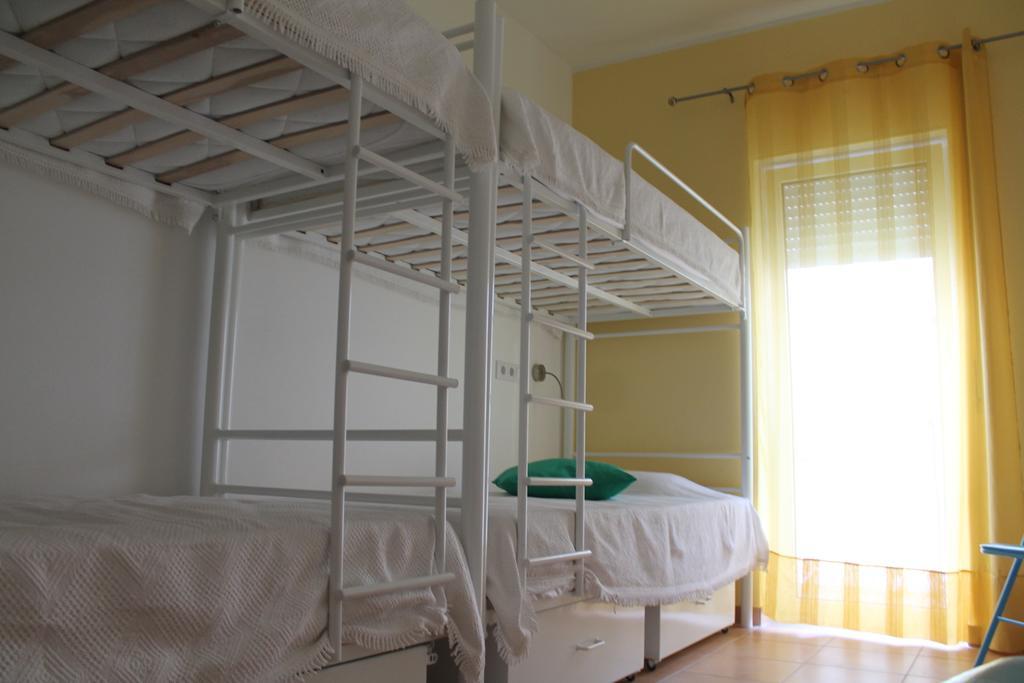 Bunk Bed in Mixed Dormitory Room
