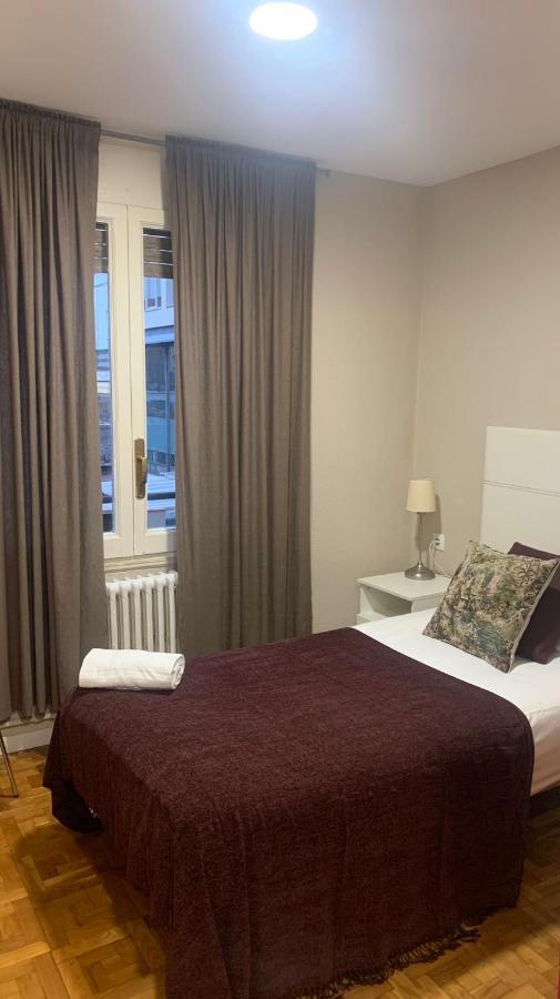 Single Room with Private Bathroom