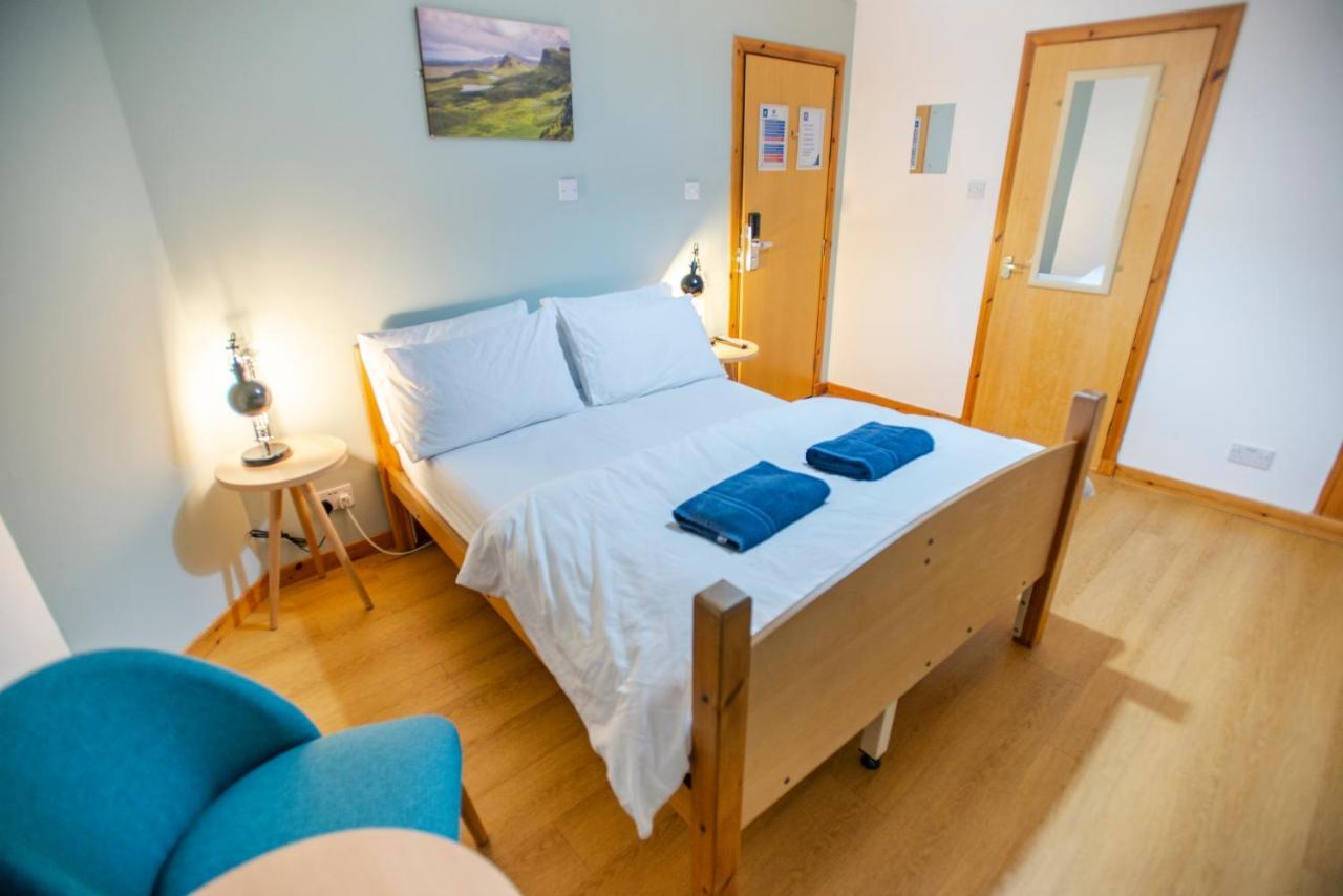 Double Room with Private Bathroom,1364872052:JPEG