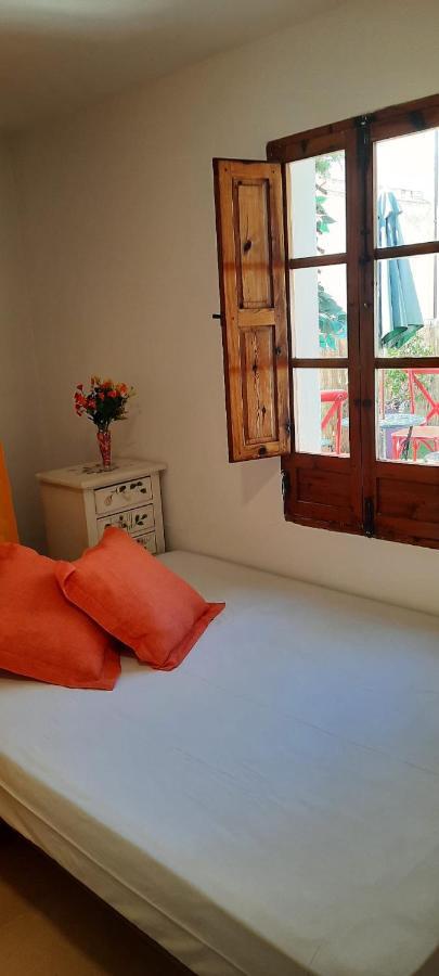 Queen Room,1413767243:JPEG