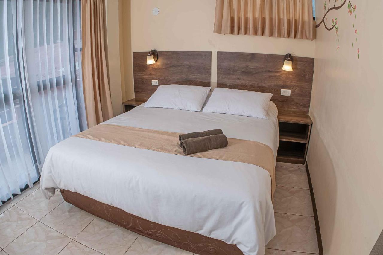 Double Room Private Bathroom