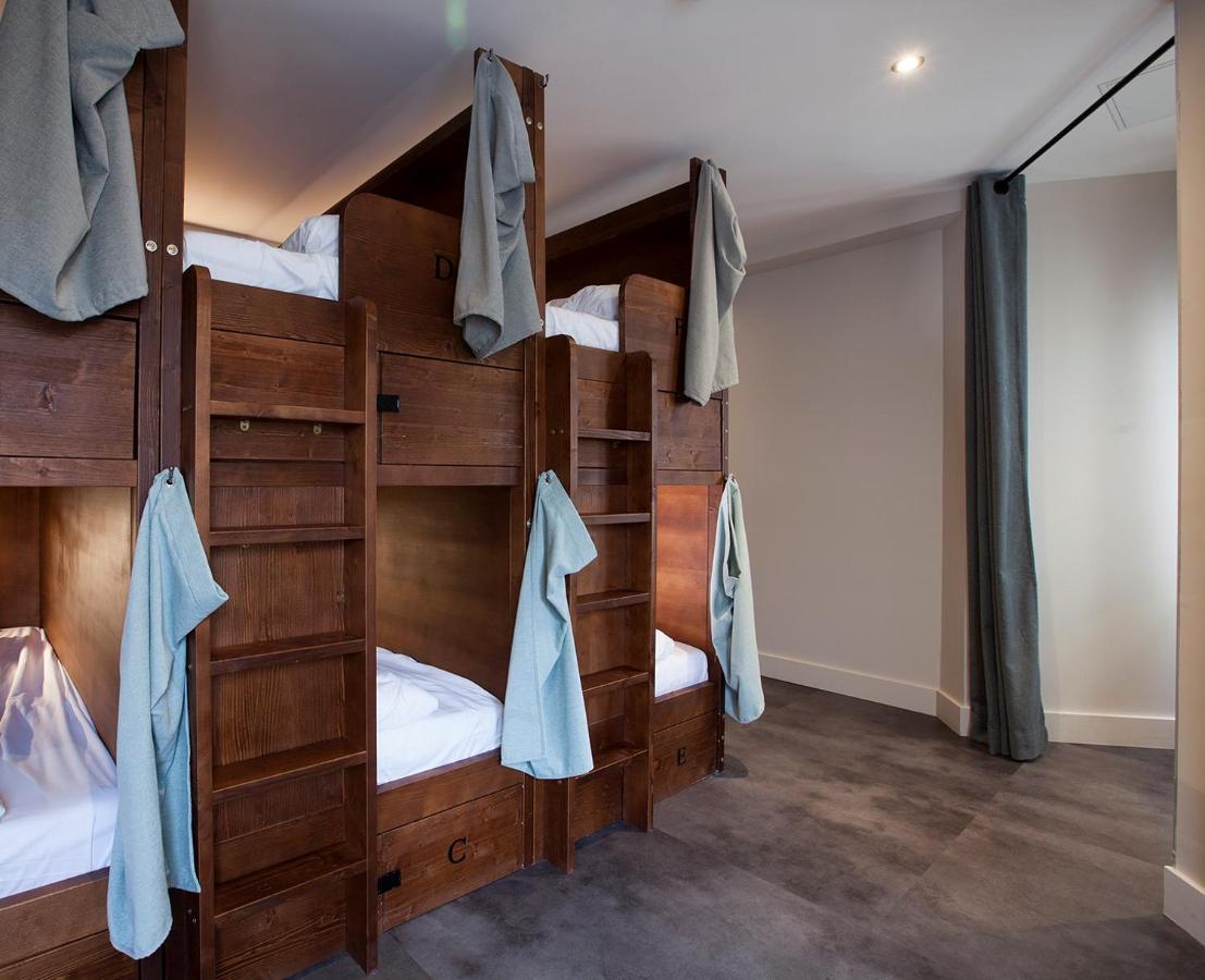 Bed in 6-Bed Mixed Dormitory Room