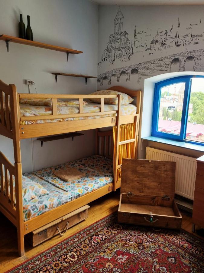 Single Bed Mixed Dormitory Room