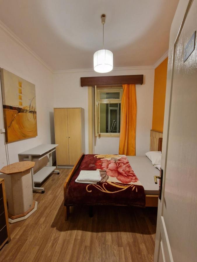 Economy Single Room