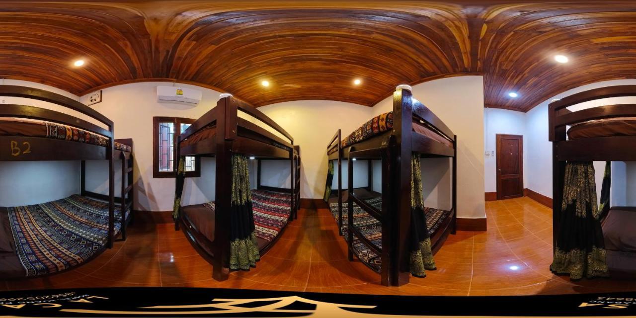 4-Bed Mixed Dormitory Room