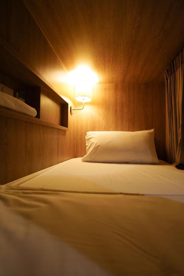 Bed in 10-Bed Mixed Dormitory Room