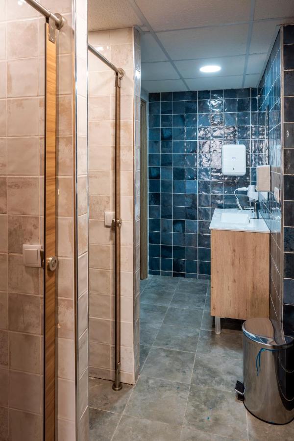 Bed in 12-Bed Mixed Dormitory Room,1467777893:JPEG