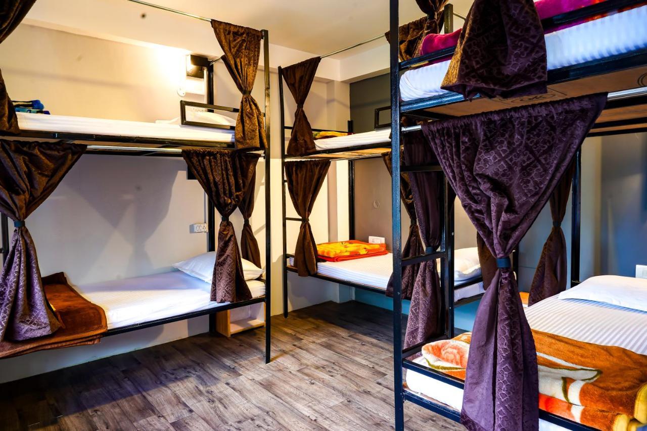 Bed in 6-Bed Mixed Dormitory Room
