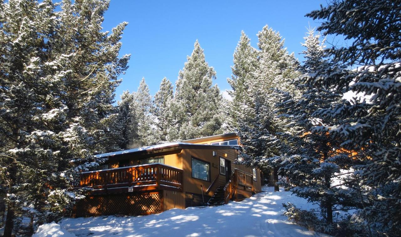 Two-Bedroom Chalet,1605396819:JPEG