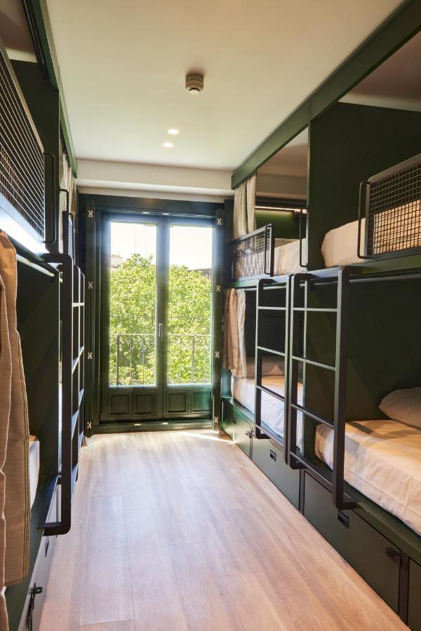 8-Bed Mixed Dormitory Room