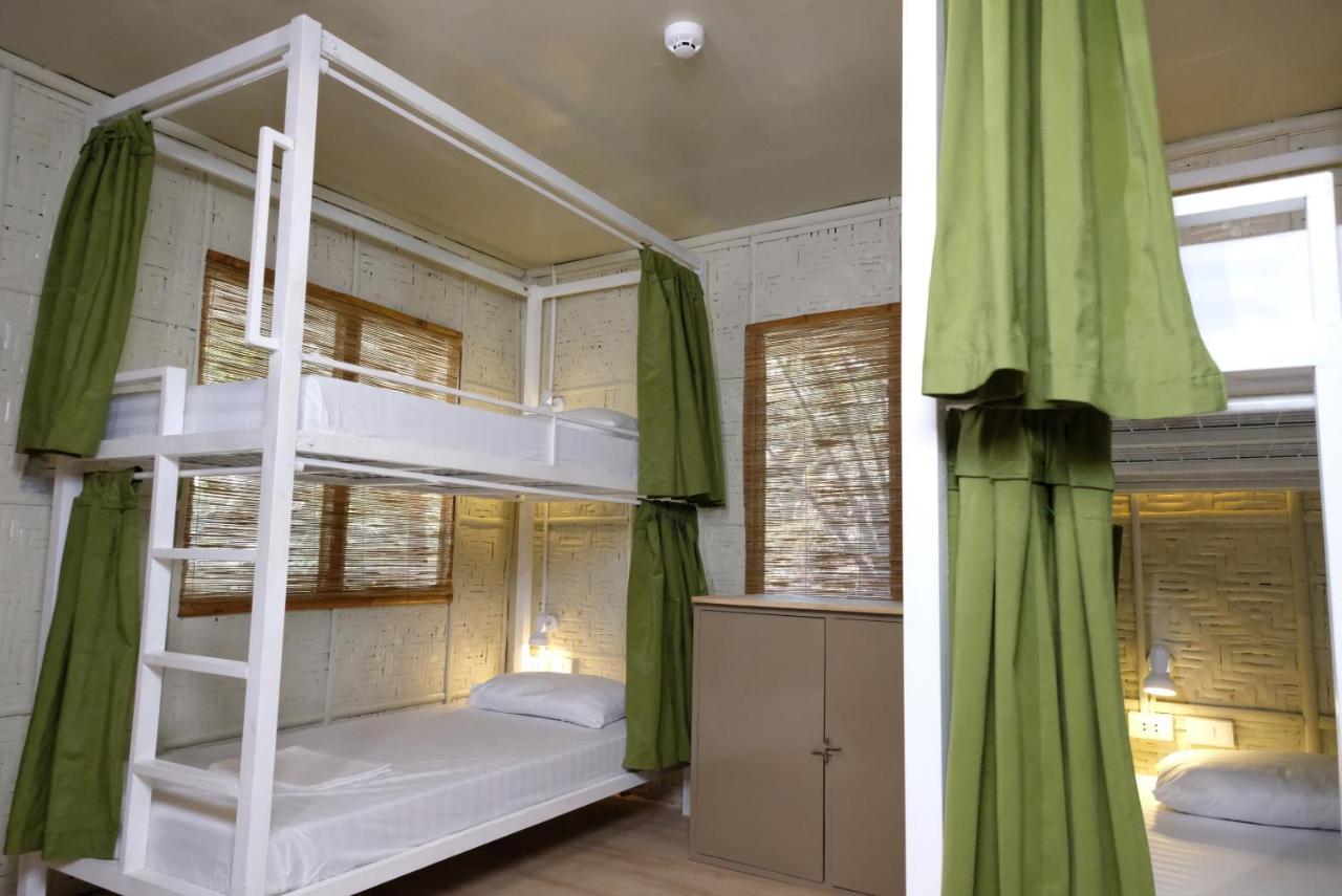 Bed Standard 4-Bed Dorm