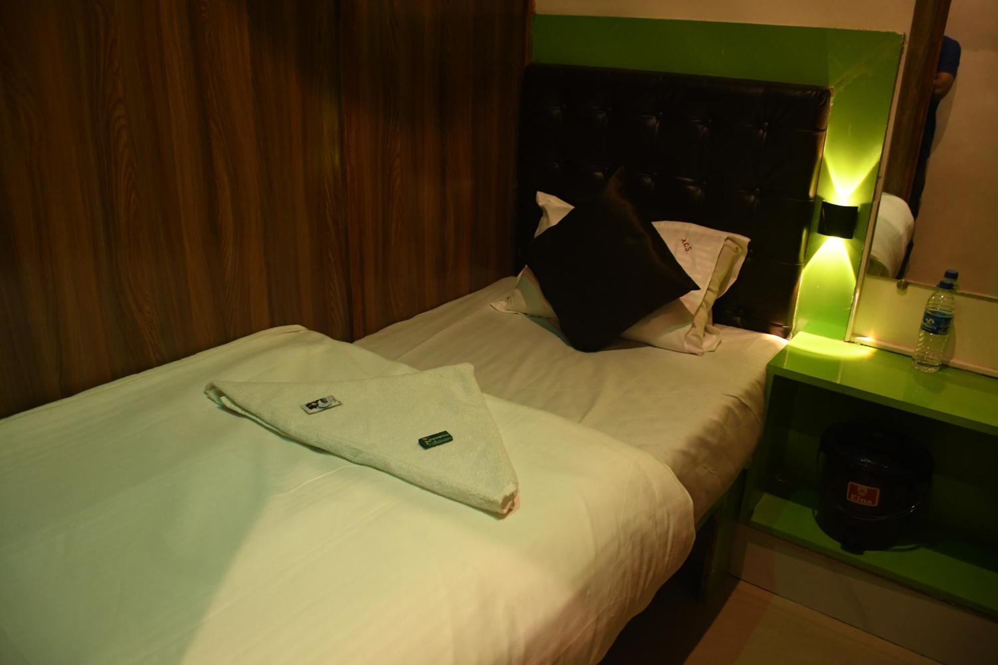Budget Single Room