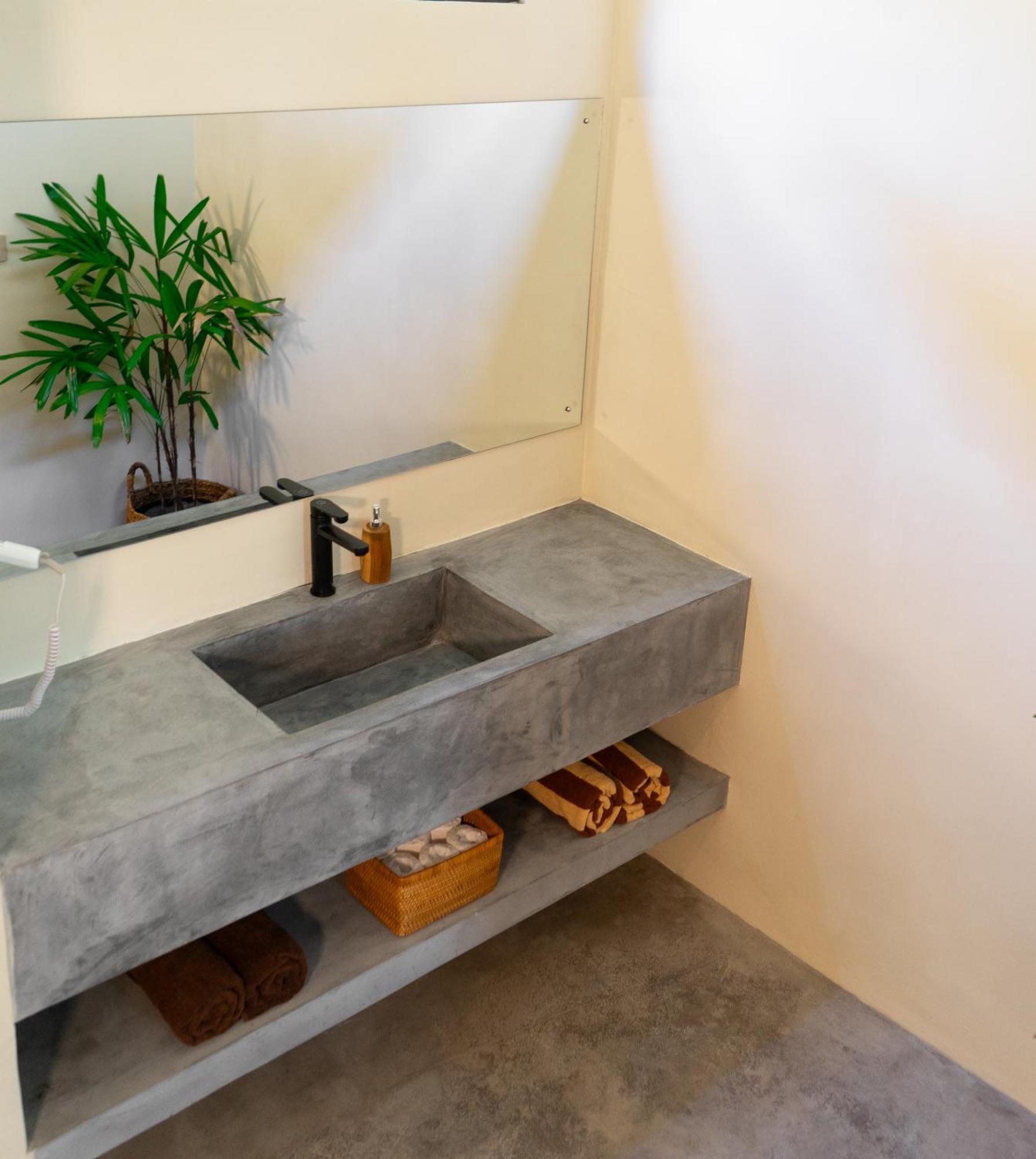 Deluxe Double Room,1718704422:JPEG